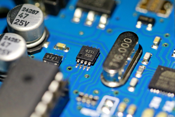 MB85RC64 / FM24C64 Replacement: GX24C64 Pin-to-Pin Compatible 64-Kbit I²C FRAM